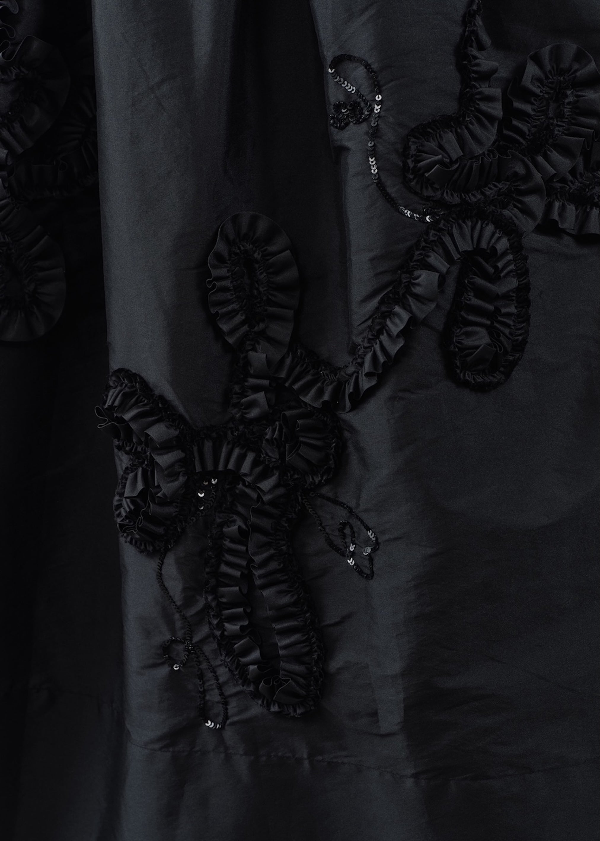 【9月下旬お届け予定】Poly Dupion Frill Embroidery Skirt