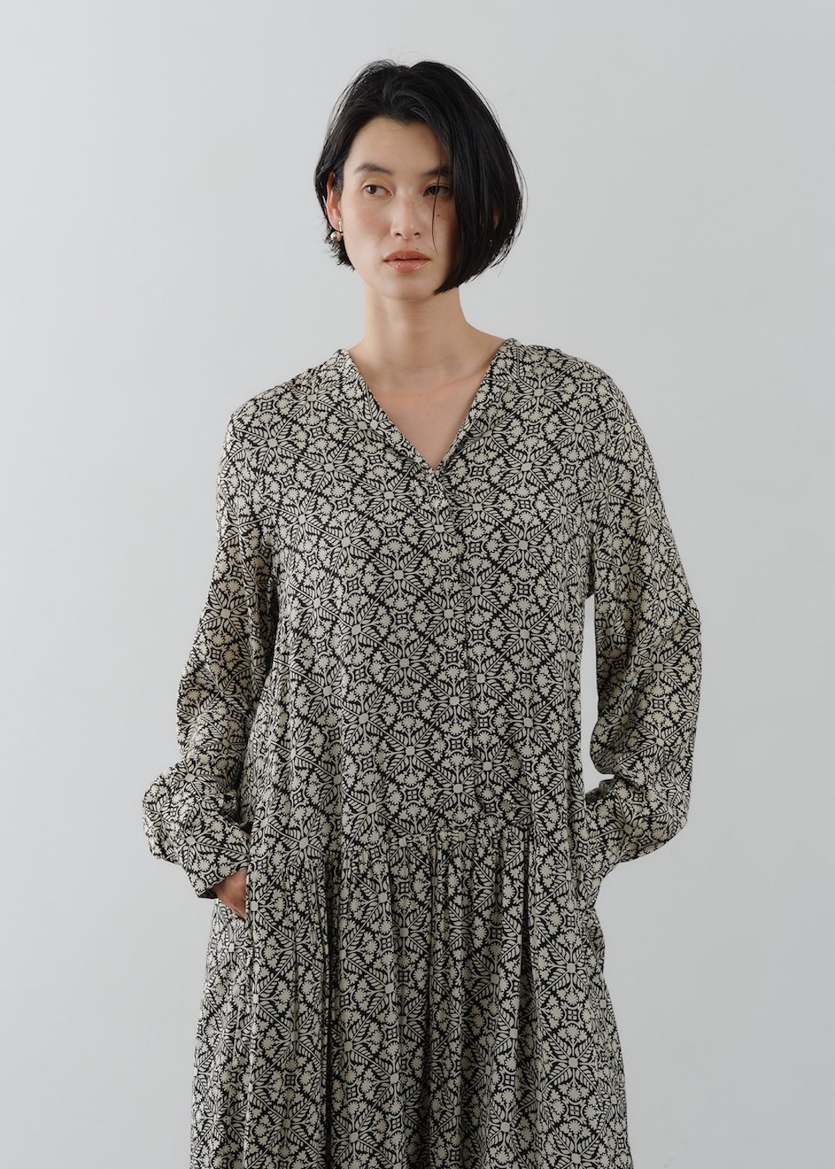 Shantoon Botanical Tile Print Tiered Dress