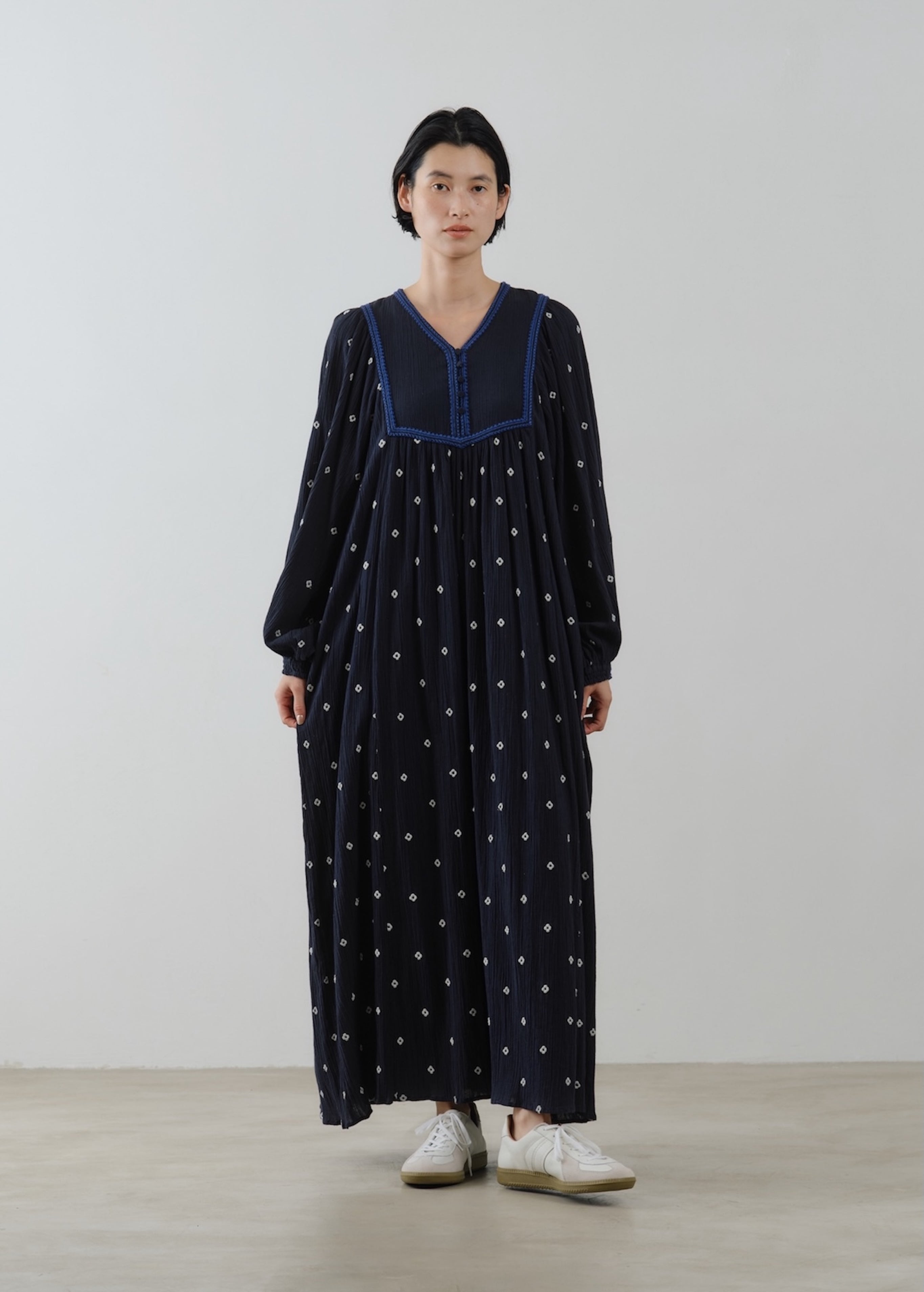 8/5 10時発売】Cotton Crape Full Embroidery Yoke Dress | Pasand by