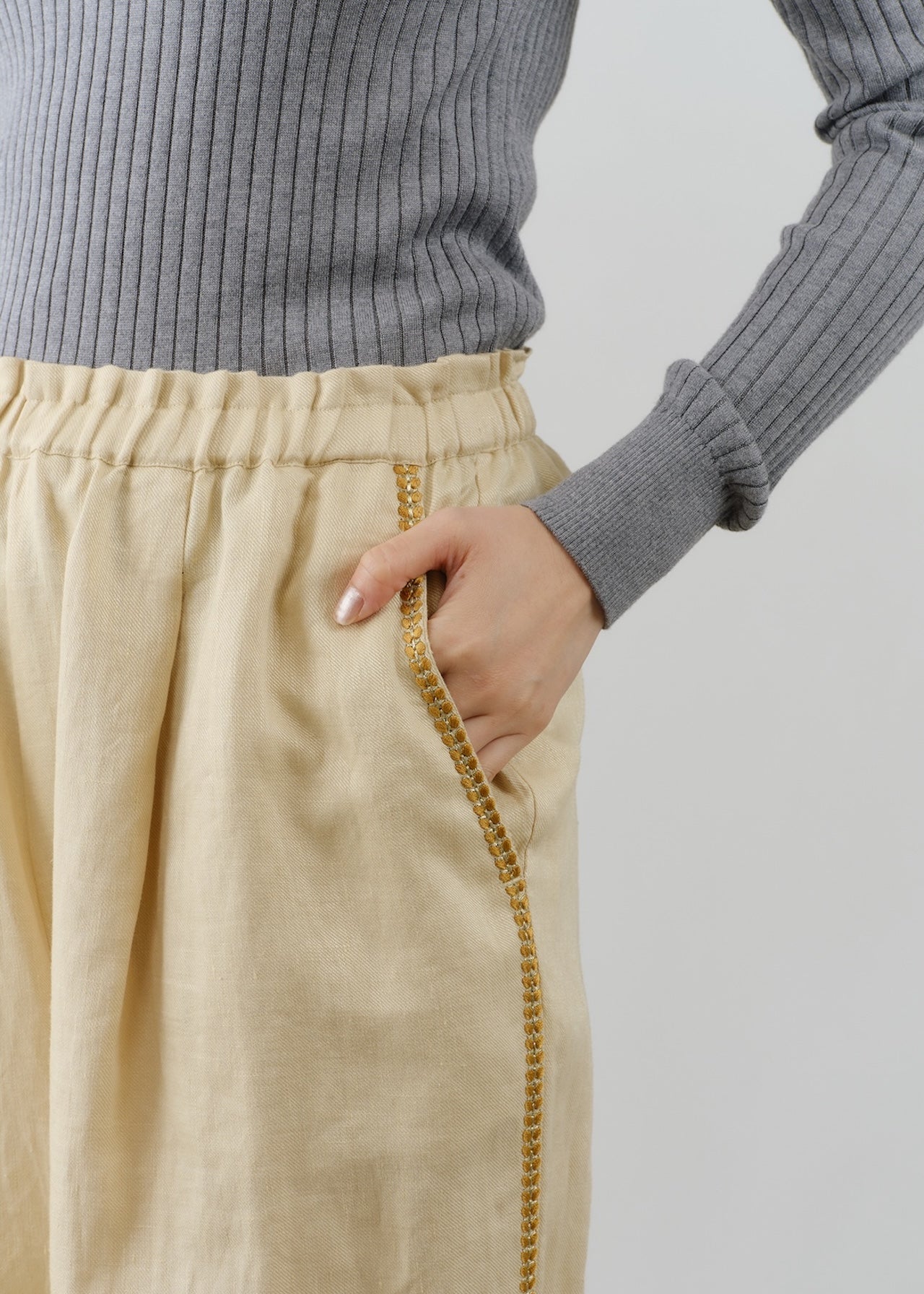 Linen Twill Side Embroidery Pants