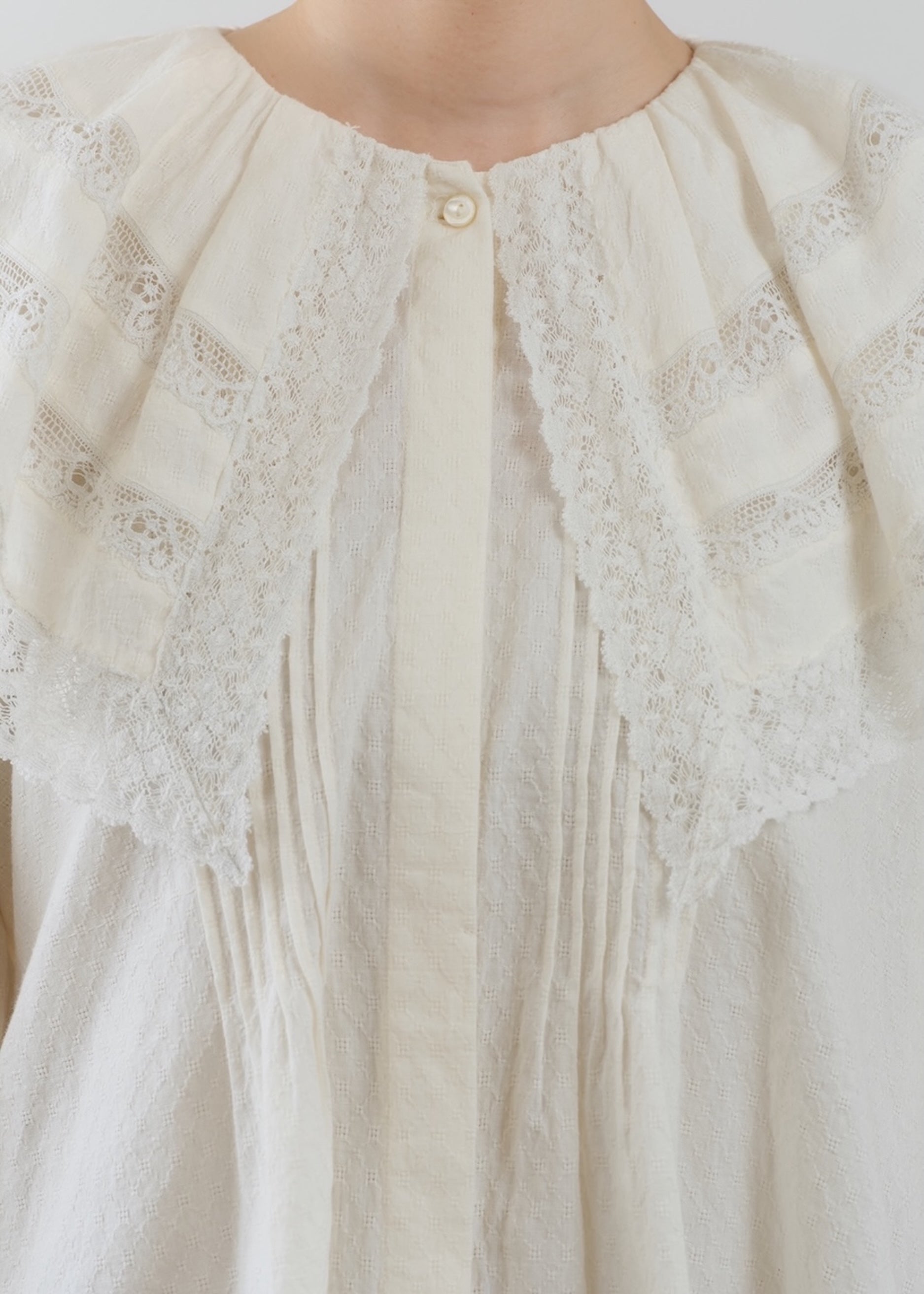 【9/2 10時発売】Cotton Dobby Lace Collar Blouse