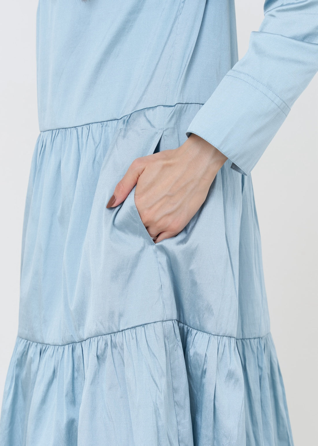 [Released on 11/13 at 10:00] Poly Dupion Solid Tiered Dress