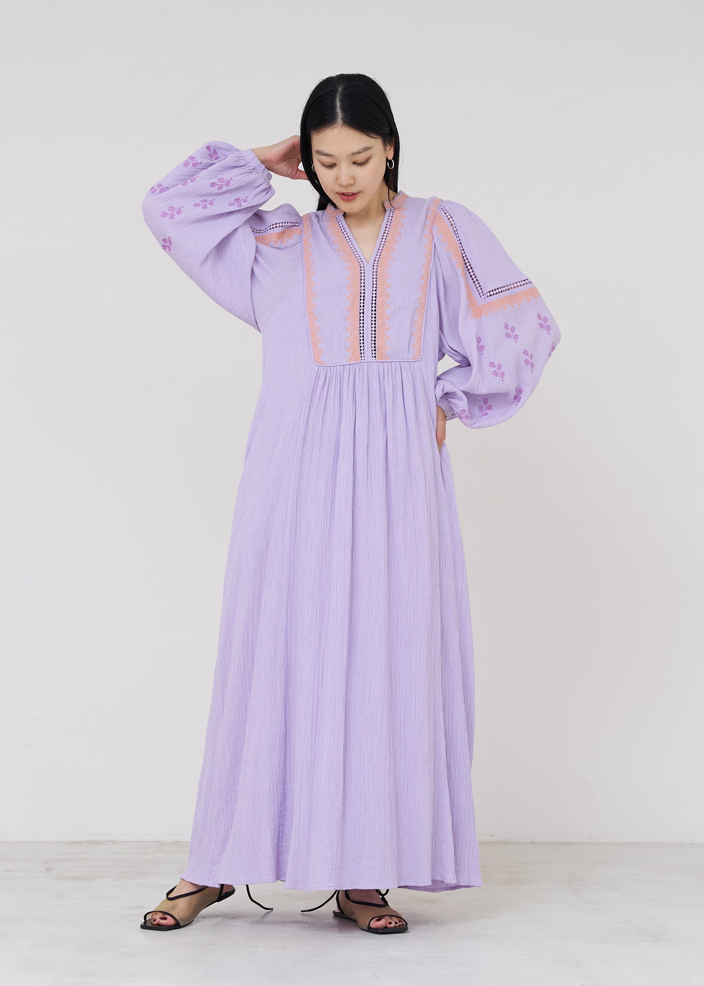 Cotton Gauze Leaf Embroidery YOKE Dress Lilac / S