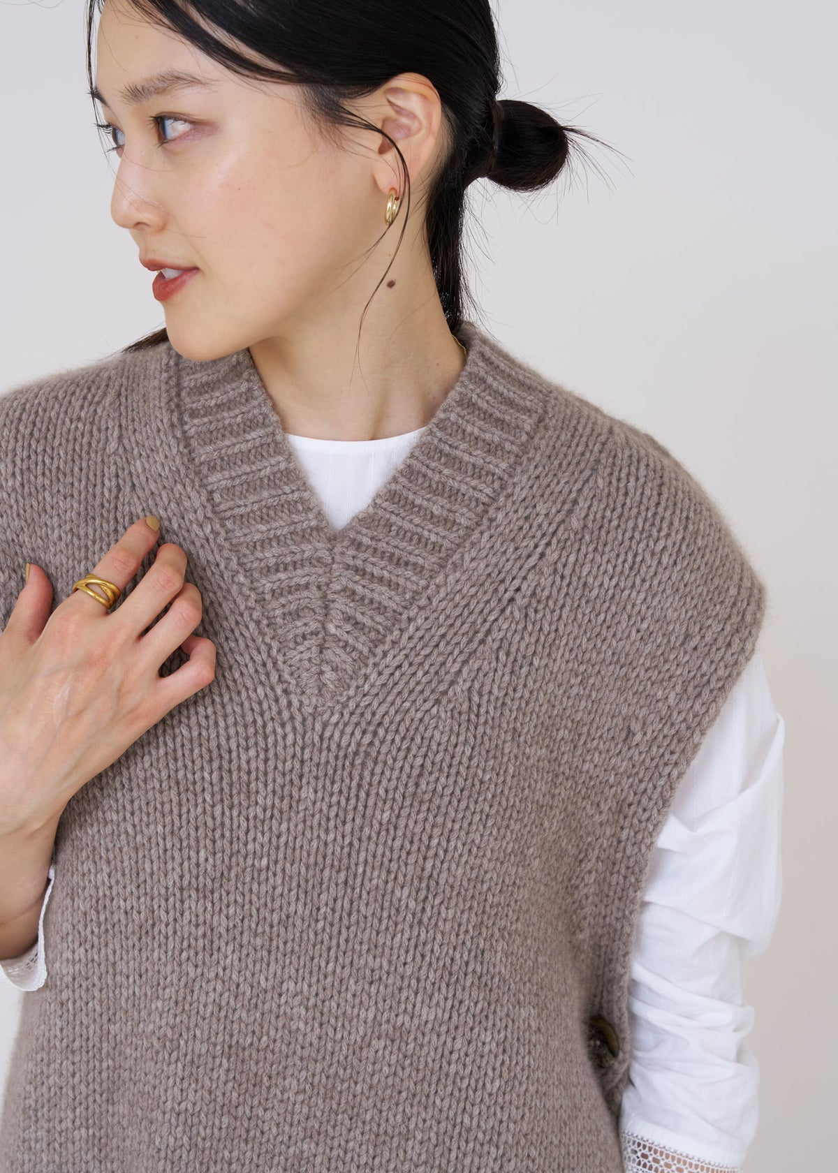 Rough Light Lily Vest