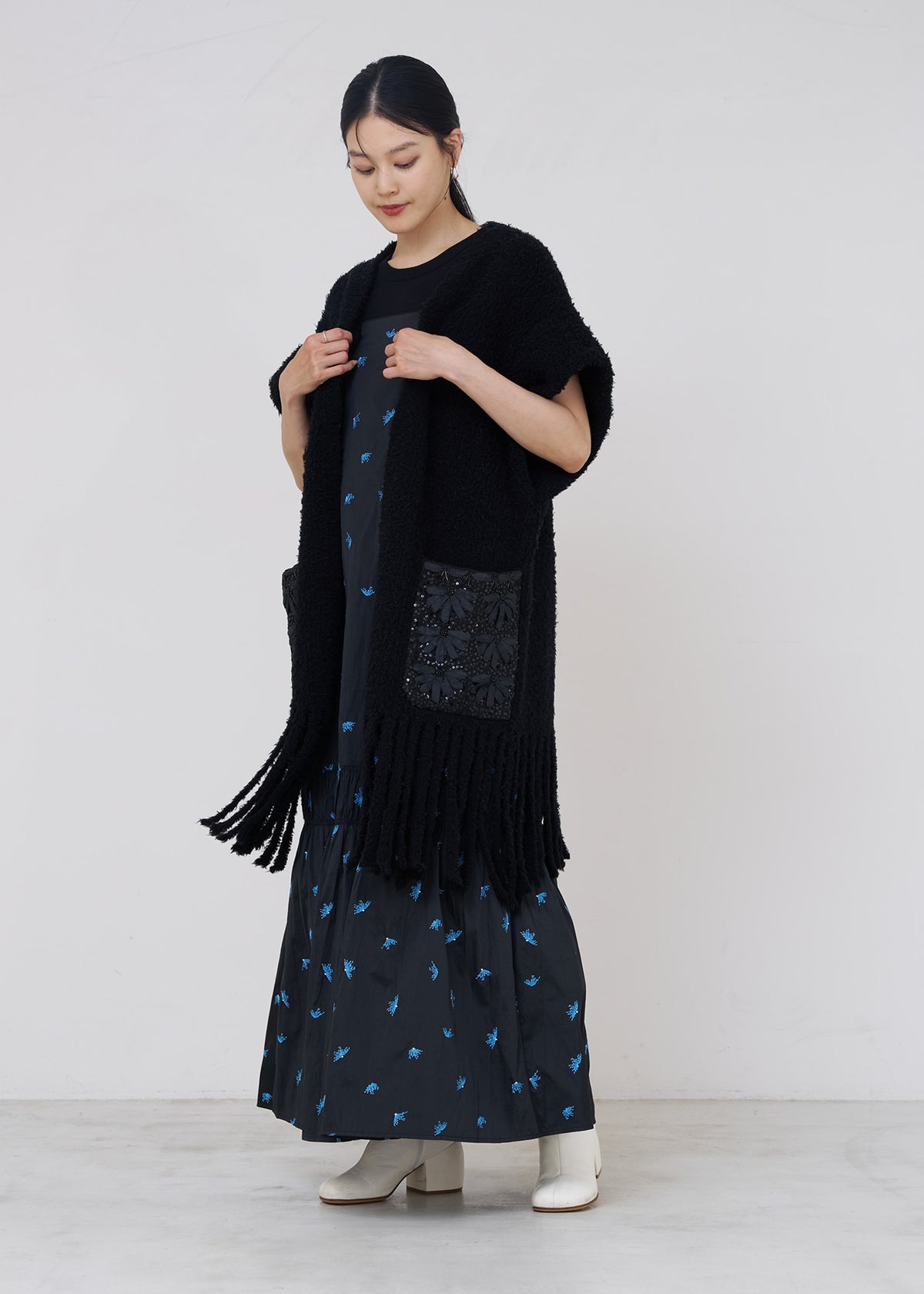 Sequence Embroidery Pocket Gilet