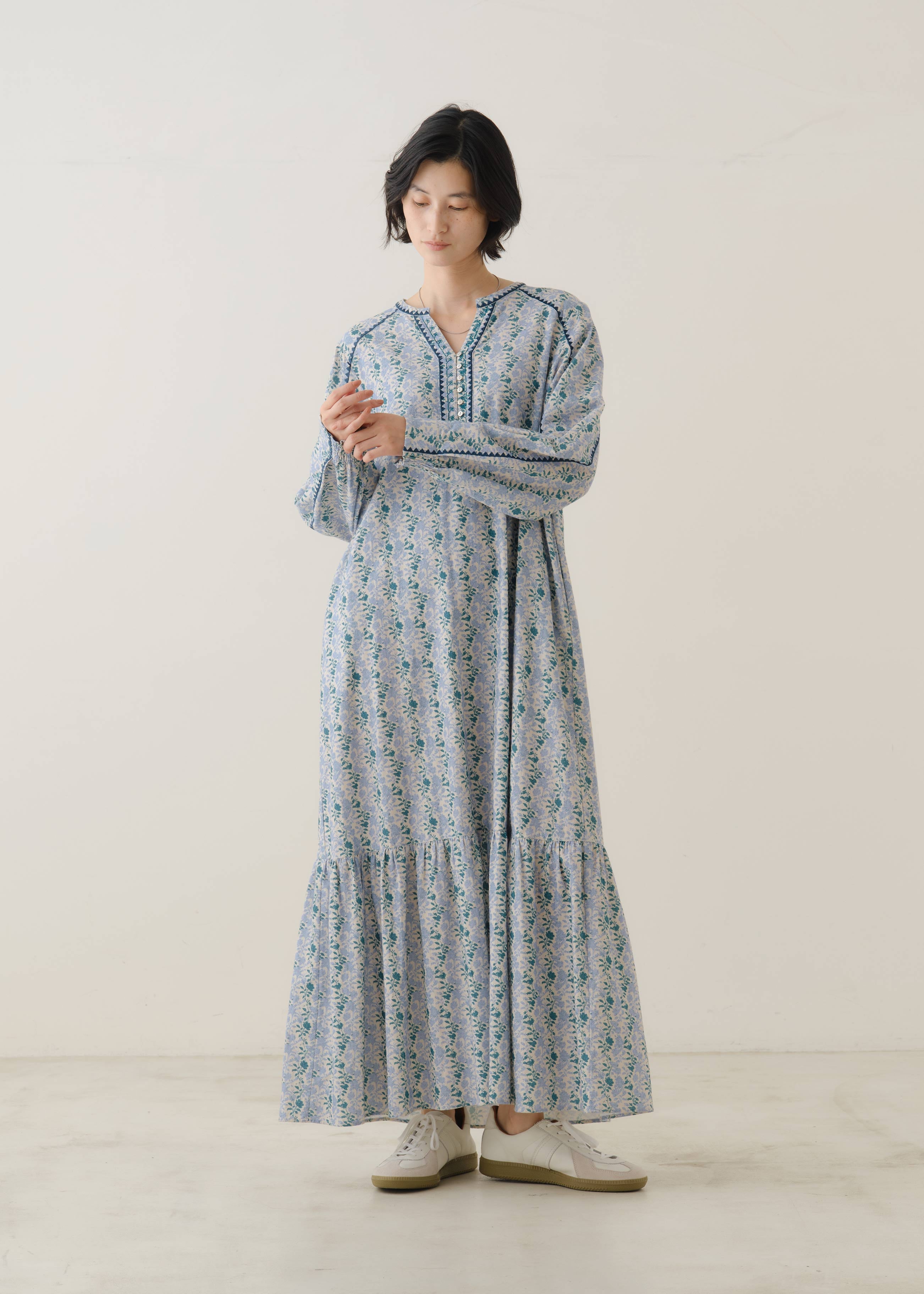 ヌキテパCrimp Cotton Bergamot Print Dress Crimp Cotton Abelia Print Line Embroidery Dress | Pasand by ne