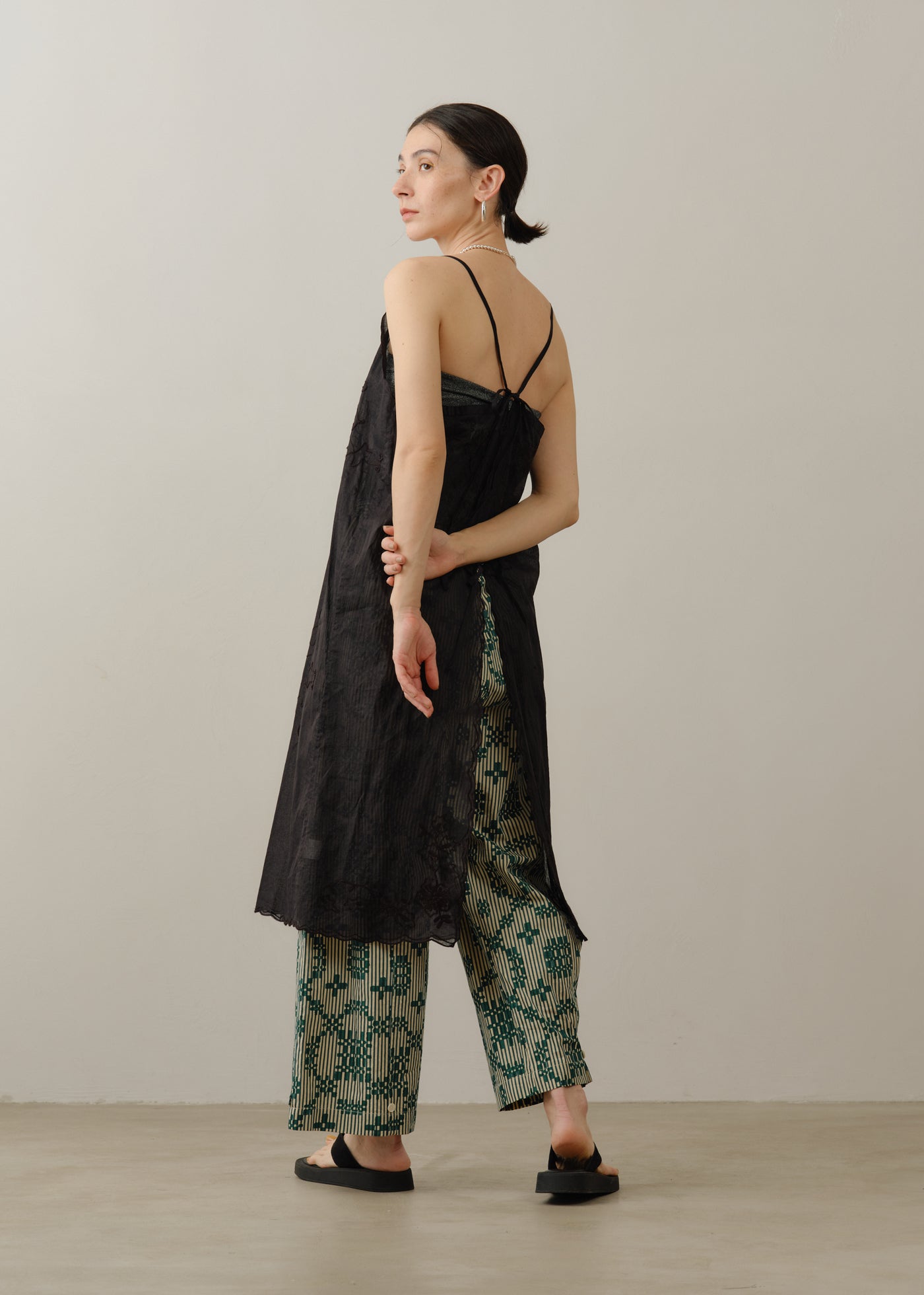 Cotton Flower Signal Print Pants | Pasand by ne Quittez pas