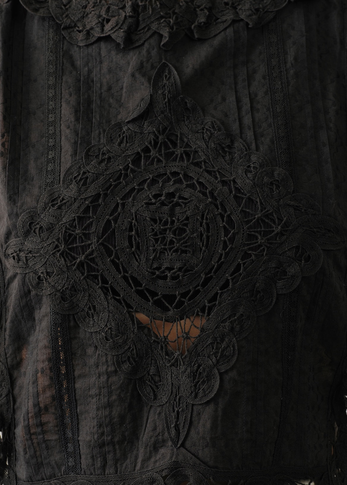 Sara mallika (サラマリカ) Cotton Batten Lace Ribbon Top 020151SA5 ブラック FREE Sara Mallika Cotton Batten Lace Ribbon Top | KOKO