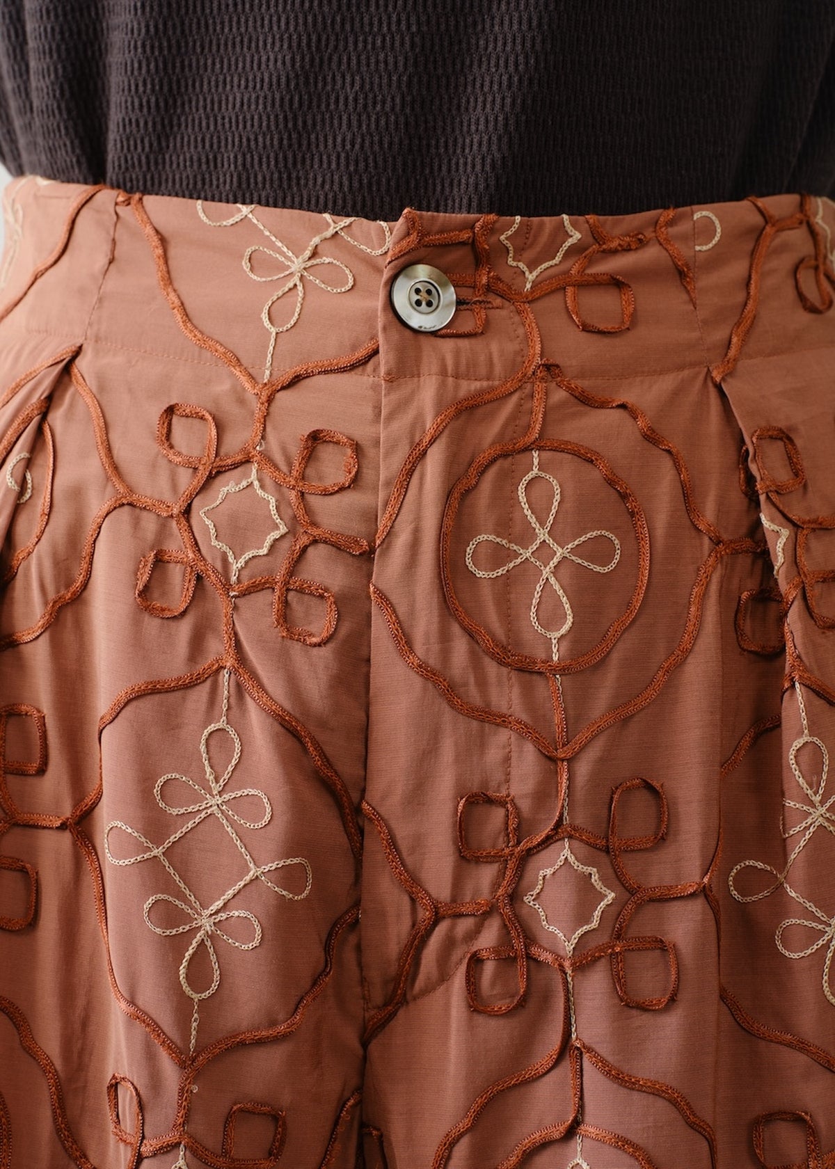 【9/24 10時発売】Satin Ribbon Embroidery Pants