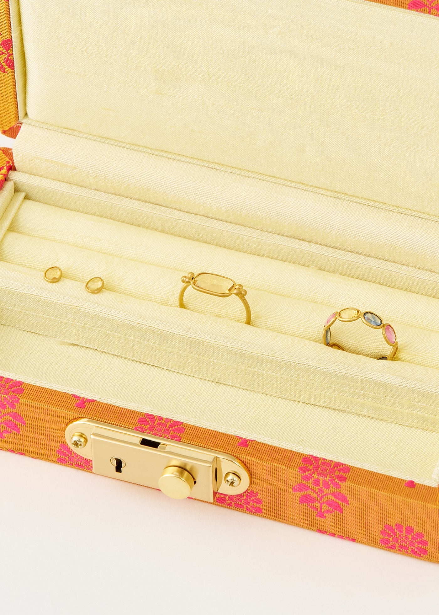 Treat Box - Yellow - | Pasand by ne Quittez pas | パサンドバイヌキテパ